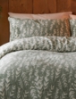 Winter Foliage Fleece Quilt Cover Set - Green
