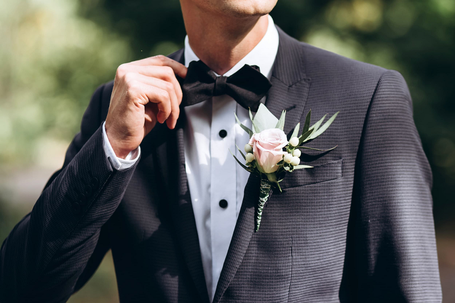 What is a black tie dress code? - Chums