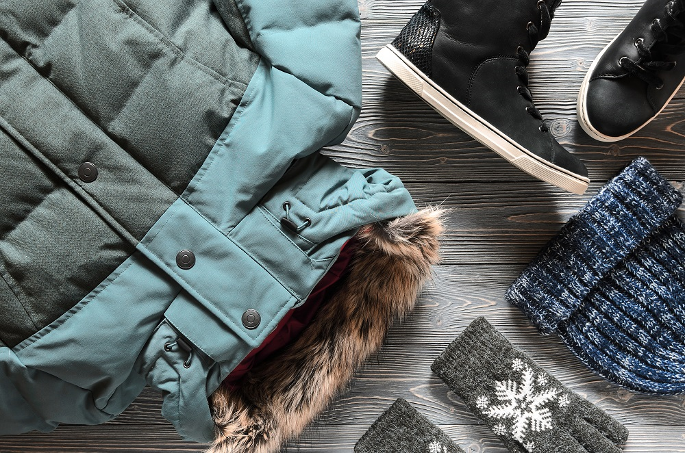 How to dress to stay outlet warm in cold weather