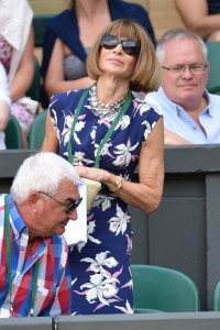 anna-wintour-wimbledon-vogue-6jul15-getty_b_592x888