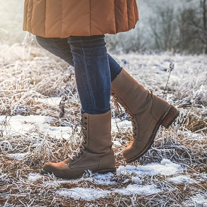 How to style winter boots
