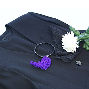 What to wear to a funeral in winter
