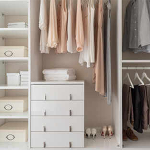 How to create a minimalist wardrobe
