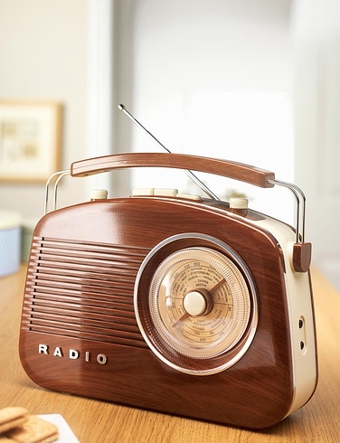 Full Size Retro Radio