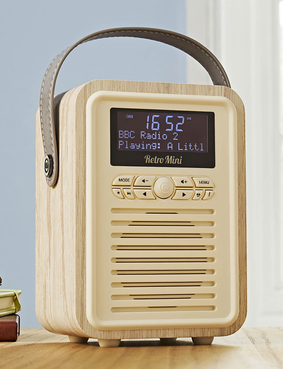 Real Wood DAB FM Radio Walnut