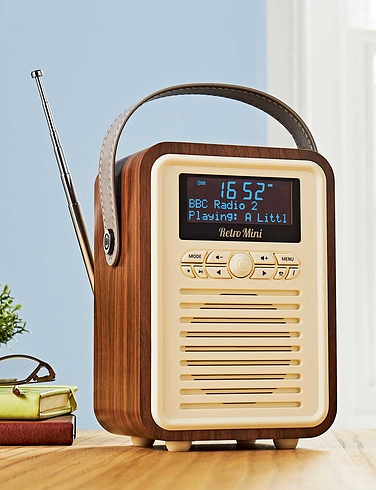 Real Wood DAB FM Radio