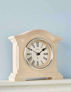 Radio Controlled Chesterfield Mantle Clock - Cream
