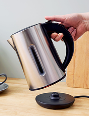 Kitchen Perfected 0.8L Cordless Kettle Silver