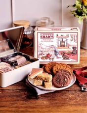 Dog Walkers Tin of Baked Treats Multi