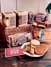 Classic Yorkshire Baked Treats Hamper Multi