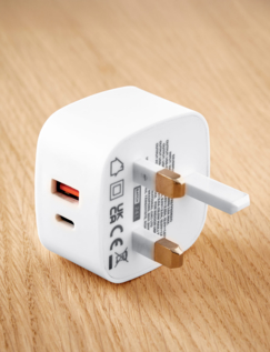 Super Fast USB Plug Charger White