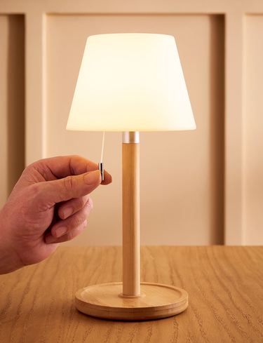 Wireless Wooden Table Lamp