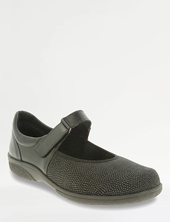 DB Shoes Wide 6V Roberta Shoe Black