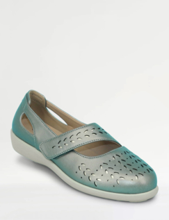 Wide Fit Comfort Bar Shoe Beige