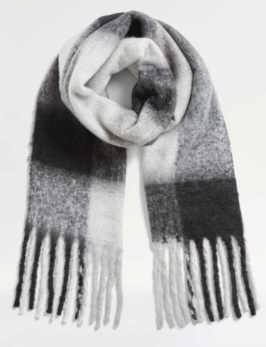 Soft Boucle Woven Check Scarf