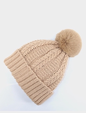 Cable Knit Hat Berry