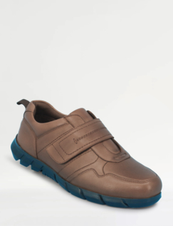 Pegasus Leather Wide Fit Touch Fasten Shoe - Brown