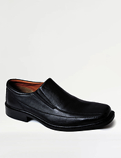 Catesby Mens Leather Wide Fit Slip On Shoe Black