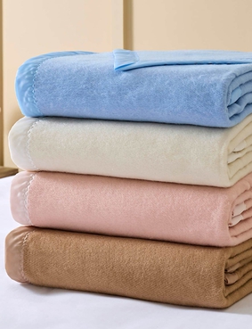 Traditional Luxury Blankets Blue