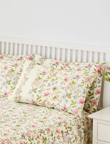 Cottage Garden Pillowcases by Vantona