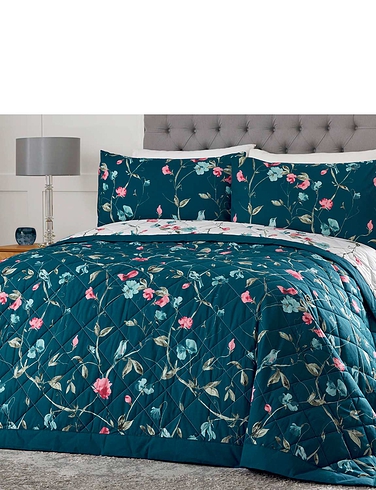 Sweet Pea Quilted Bedspread